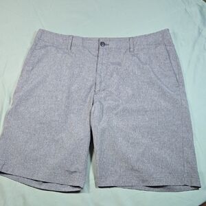 Men's PGA Tour Performance Gray Shorts Size 38